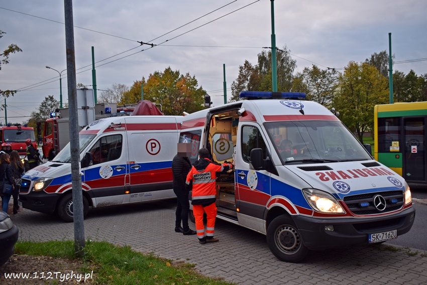 KOLIZJA OSOBÓWEK NA SIKORSKIEGO KOLIZJA OSOBÓWEK NA SIKORSKIEGO