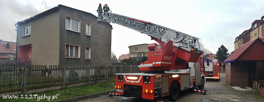 POŻAR SADZY W KOMINIE PRZY JAGODOWEJ POŻAR SADZY W KOMINIE PRZY JAGODOWEJ