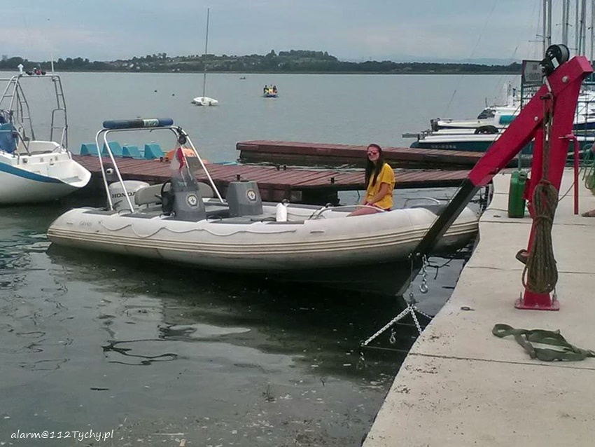 POSZUKIWANIA MĘŻCZYZN NA ZALEWIE DZIEĆKOWICE POSZUKIWANIA MĘŻCZYZN NA ZALEWIE DZIEĆKOWICE