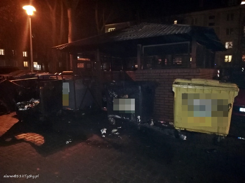 POŻAR ŚMIETNIKA - USZKODZONY SAMOCHÓD POŻAR ŚMIETNIKA - USZKODZONY SAMOCHÓD