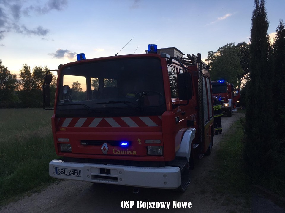 POŻAR WYPOSAŻENIA KUCHNI W DOMU NA ŚWIERCZYŃCU POŻAR WYPOSAŻENIA KUCHNI W DOMU NA ŚWIERCZYŃCU