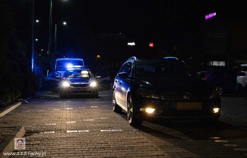 POTRĄCENIE PIESZEJ NA HOTELOWYM PARKINGU PRZY AL. JANA PAWŁA II POTRĄCENIE PIESZEJ NA HOTELOWYM PARKINGU PRZY AL. JANA PAWŁA II