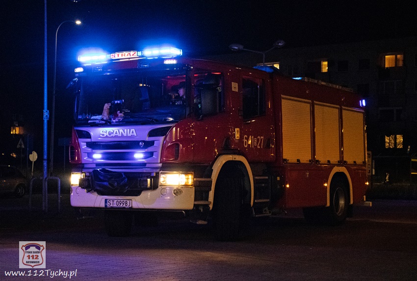ZADYMIENIE W REJONIE SKLEPU NETTO PRZY UL. JAŚKOWICKIEJ ZADYMIENIE W REJONIE SKLEPU NETTO PRZY UL. JAŚKOWICKIEJ