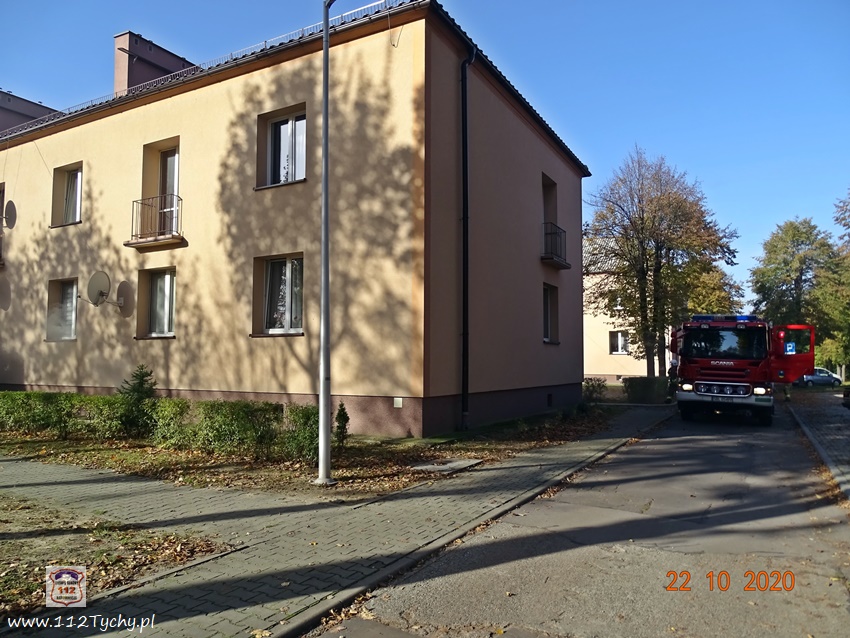 POŻAR PIWNICY W BUDYNKU WIELORODZINNYM PRZY UL. CHEMIKÓW W BIERUNIU POŻAR PIWNICY W BUDYNKU WIELORODZINNYM PRZY UL. CHEMIKÓW W BIERUNIU