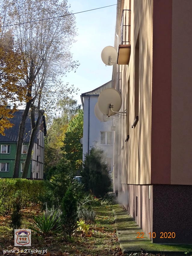 POŻAR PIWNICY W BUDYNKU WIELORODZINNYM PRZY UL. CHEMIKÓW W BIERUNIU POŻAR PIWNICY W BUDYNKU WIELORODZINNYM PRZY UL. CHEMIKÓW W BIERUNIU