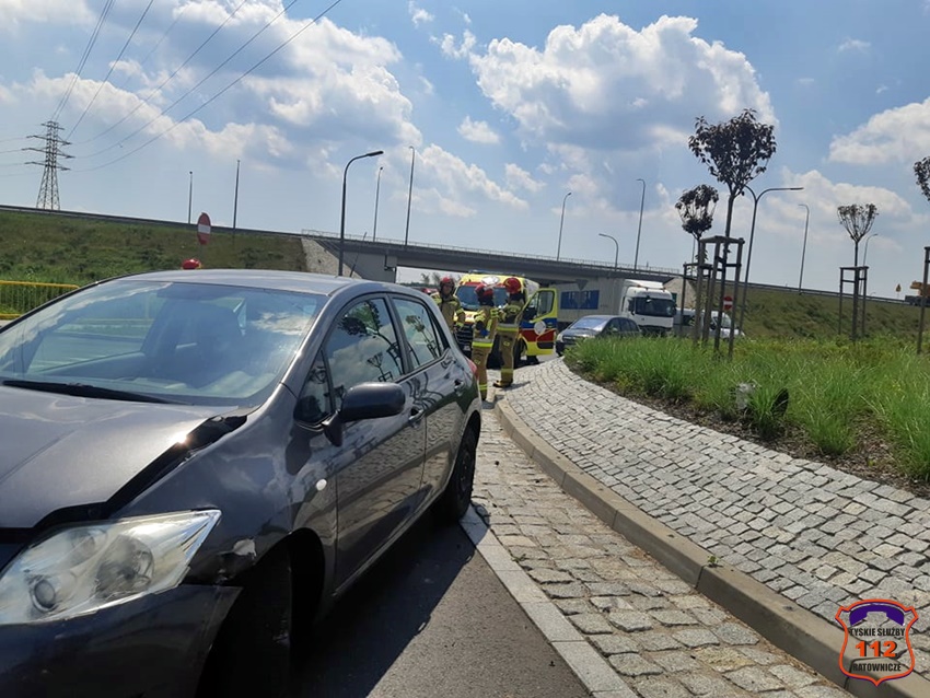 ZDERZENIE DWÓCH OSOBÓWEK NA RONDZIE IM. W. I T. SZCZYGŁÓW - SPRAWCA PIJANY ZDERZENIE DWÓCH OSOBÓWEK NA RONDZIE IM. W. I T. SZCZYGŁÓW - SPRAWCA PIJANY