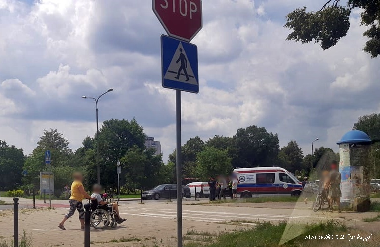 POTRĄCENIE ROWERZYSTY NA UL. DĄBROWSKIEGO POTRĄCENIE ROWERZYSTY NA UL. DĄBROWSKIEGO