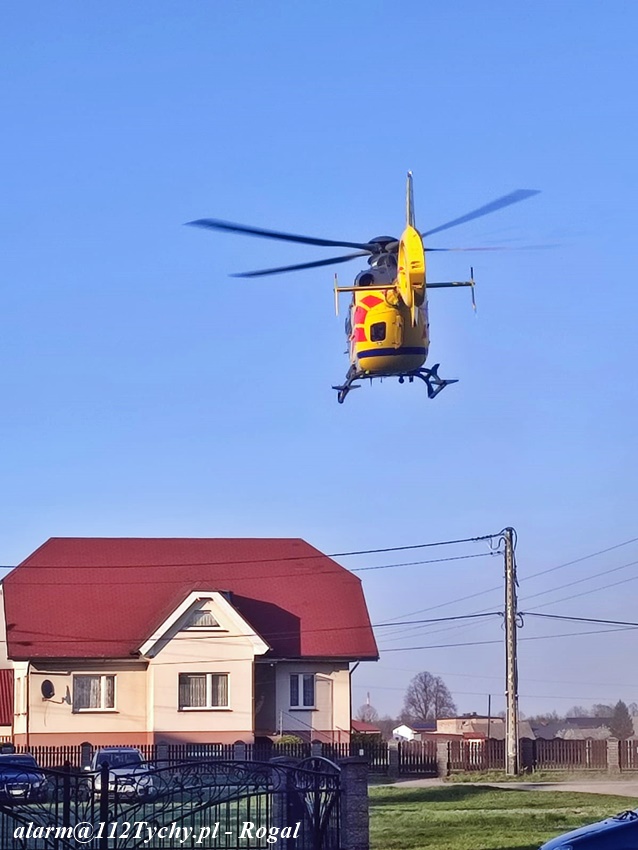 ZDARZENIE DROGOWE Z UDZIAŁEM MAŁEGO DZIECKA NA UL. DĄBROWSKIEJ W BOJSZOWACH ZDARZENIE DROGOWE Z UDZIAŁEM MAŁEGO DZIECKA NA UL. DĄBROWSKIEJ W BOJSZOWACH