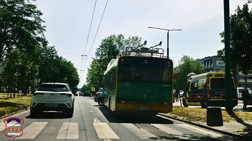 ZDERZENIE OSOBÓWKI Z TROLEJBUSEM NA AL. PIŁSUDSKIEGO ZDERZENIE OSOBÓWKI Z TROLEJBUSEM NA AL. PIŁSUDSKIEGO
