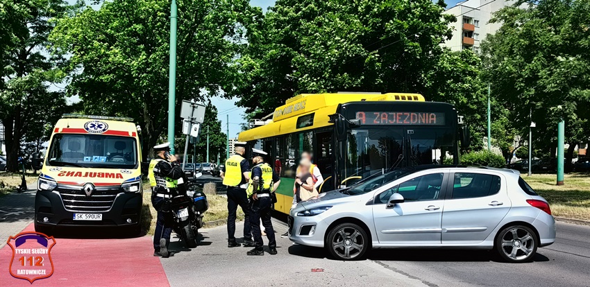 ZDERZENIE OSOBÓWKI Z TROLEJBUSEM NA AL. PIŁSUDSKIEGO ZDERZENIE OSOBÓWKI Z TROLEJBUSEM NA AL. PIŁSUDSKIEGO