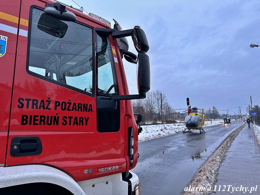 INTERWENCJA SŁUŻB RATUNKOWYCH PRZY UL. ŁYSINOWEJ W BIERUNIU INTERWENCJA SŁUŻB RATUNKOWYCH PRZY UL. ŁYSINOWEJ W BIERUNIU