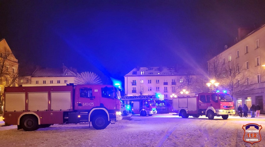 MONITORING POŻAROWY W PASAŻU ANDROMEDA NA PLACU BACZYŃSKIEGO MONITORING POŻAROWY W PASAŻU ANDROMEDA NA PLACU BACZYŃSKIEGO
